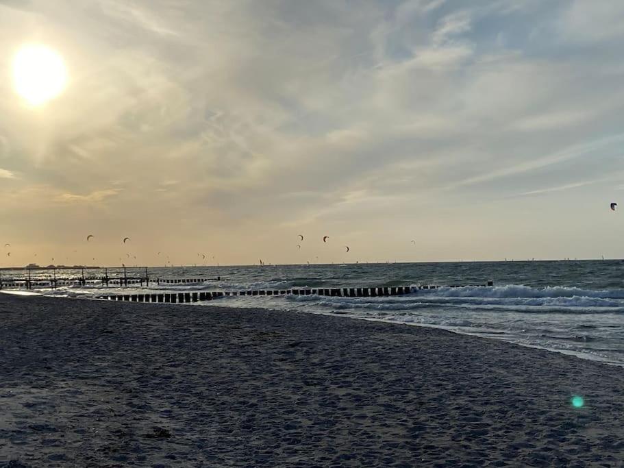 Wasserblick, In 3 Min Am Strand Heiligenhafen Exterior foto